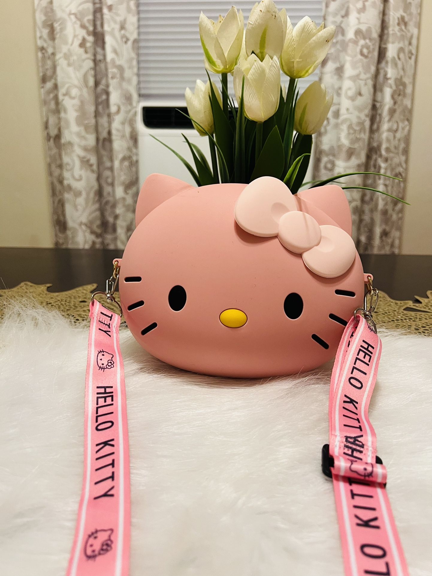 Pink, hello Kitty Crossbody bag