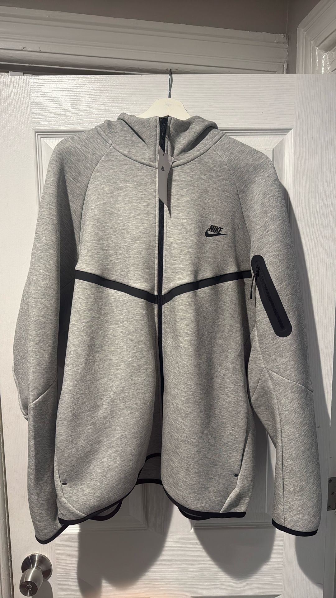 Nike Tech Fleece Grey Top Men’s XXL