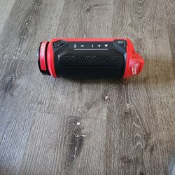 M12 Bluetooth  Spiker Milwaukee 