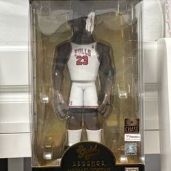 Funko Gold Vinyl Legends Michael Jordan 12” CHASE