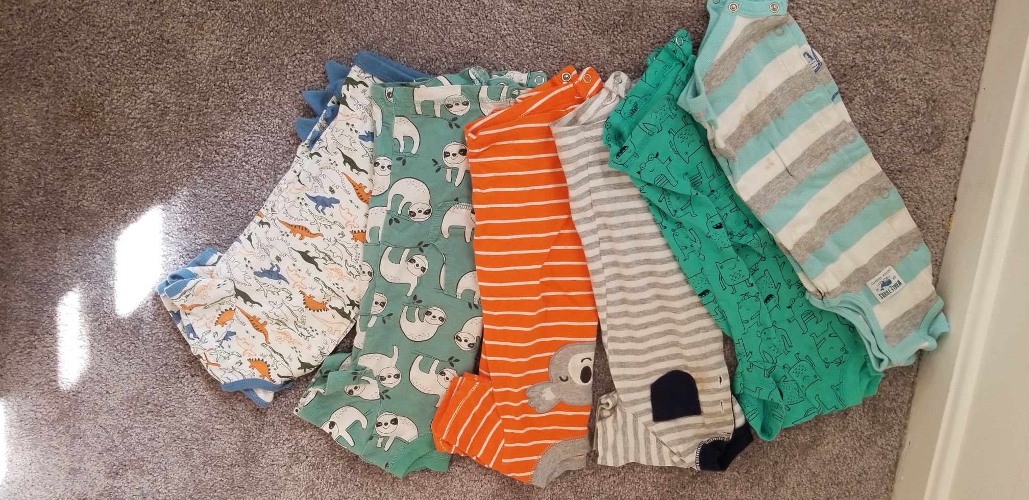 Lot of 6 onesies