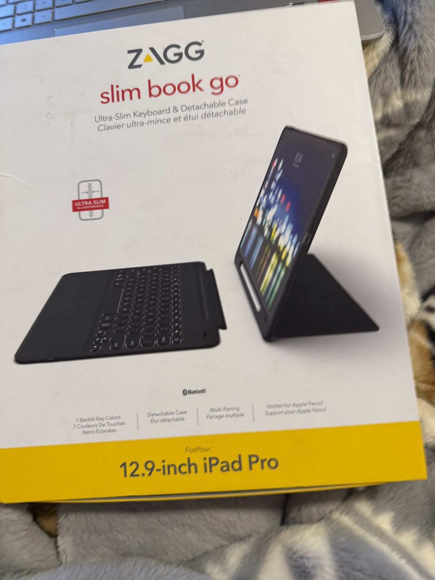 ZAGG Slim Book Go