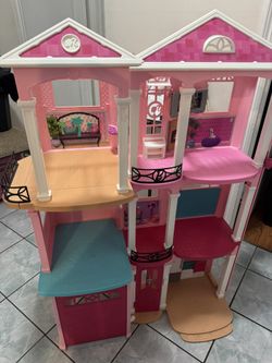 Barbie Dream House