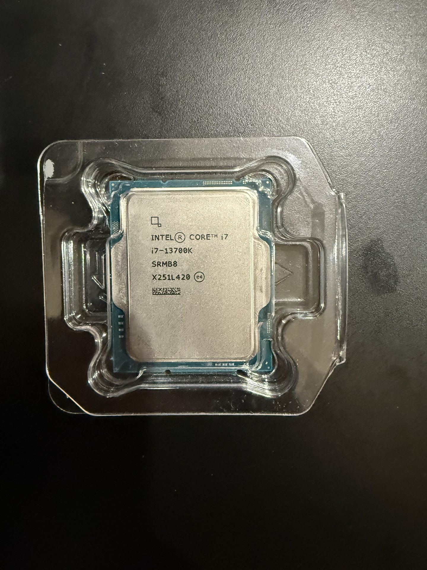 i7-13700KF