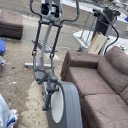 Life fitness Elliptical 