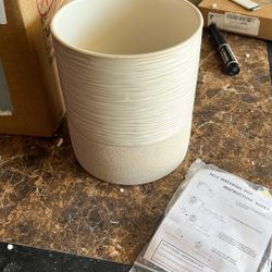 Self Watering Ceramic Pot 