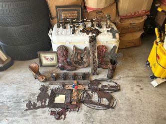 Western Cowboy Home Decor Collection Lot