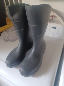 Rubber rain boots size man 10 women 12 $10