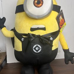 Large Plush Toy Of Stuart The Minion From Despicable Me
