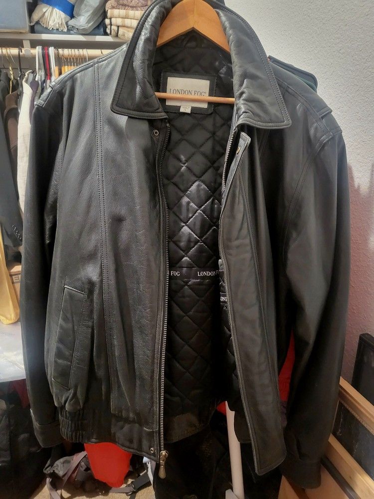 London Fog Bomber Leather Jacket L