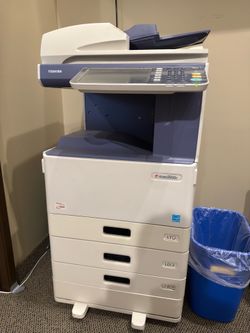 Toshiba e-STUDIO 2050C Color Copier / Printer / Scanner - Used