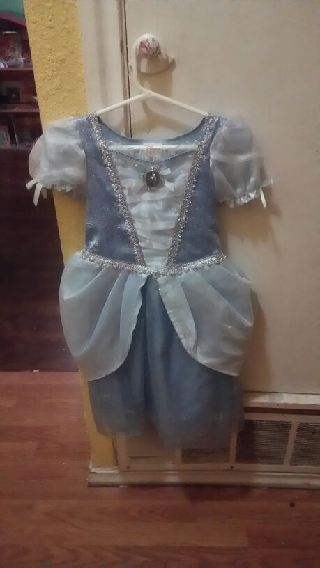 Cinderella dress! Sz 5