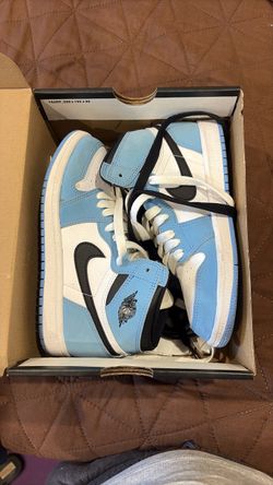 Jordan’s 1 kid size 2y