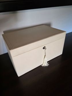 Pottery barn jewelery box