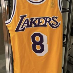 Mitchell & Ness Los Angeles Lakers Alternate 1996-97 Kobe Bryant Jersey