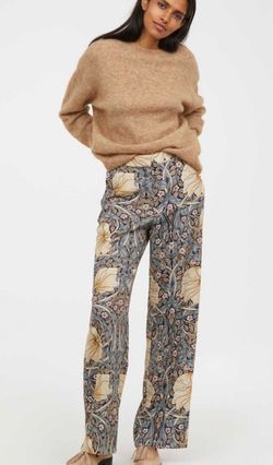 Morris Co & H&M Pimpernel floral grey and gold wide leg pants with pockets, size 2