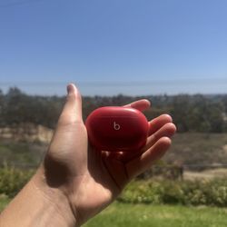 Beats Airpods Red