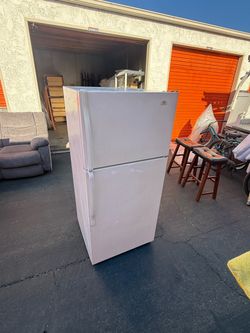 Small refrigerator