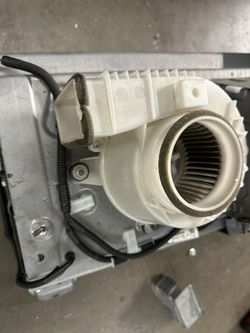 Battery Cooling Fan Toyota Avalon And Lexus Es300h