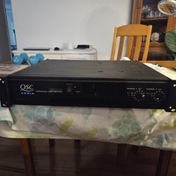QSC RMX2450a 800 Watt 2 Channel Power Amplifier