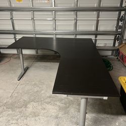 L shaped office desk