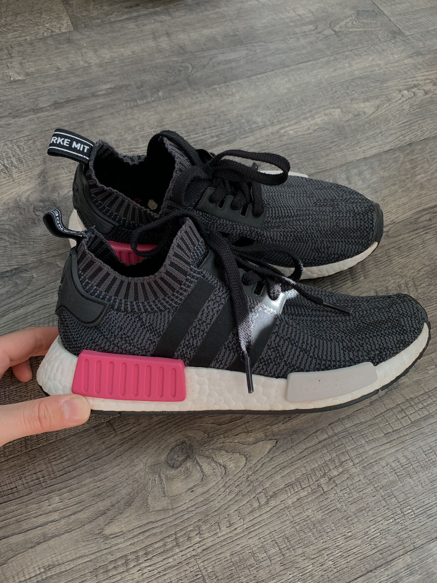 adidas NMD’s size 7