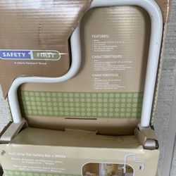Tub Safety Bar