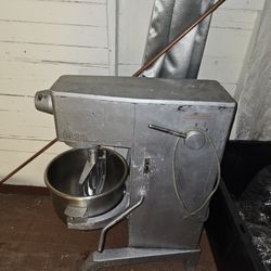 Mixer 20 Quart 