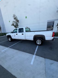 2005 Chevrolet Silverado 2500 HD Crew Cab