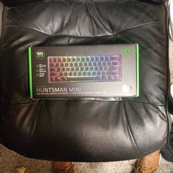 Brand New Razor Huntsman Mini Gaming Keyboard 