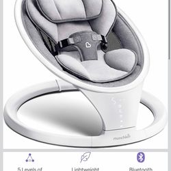 Munchkin® Columpio de bebé ligero habilitado para Bluetooth con balanceo natural en 5 rangos de movi