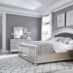 Brand  New Bedroom Set Six Peace  In Queen  In Stock Fast Delivery Or Pick Up