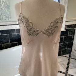 Beautiful Nightgown Top And bottom Size L