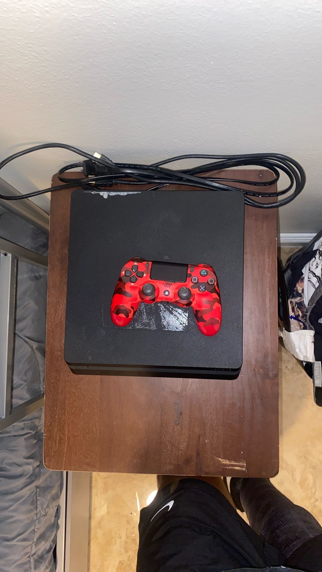 Playstation 4 Slim