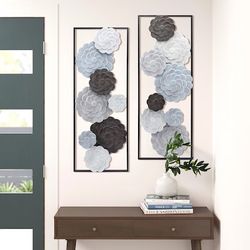 Metal Floral Floral Wall sculpture