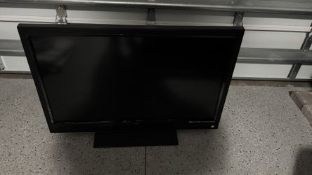 42” Vizio Flat Screen TV