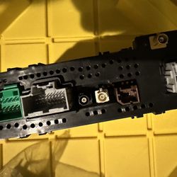 Chevy Silverado 2500HD 2015 HMI Radio Modules 