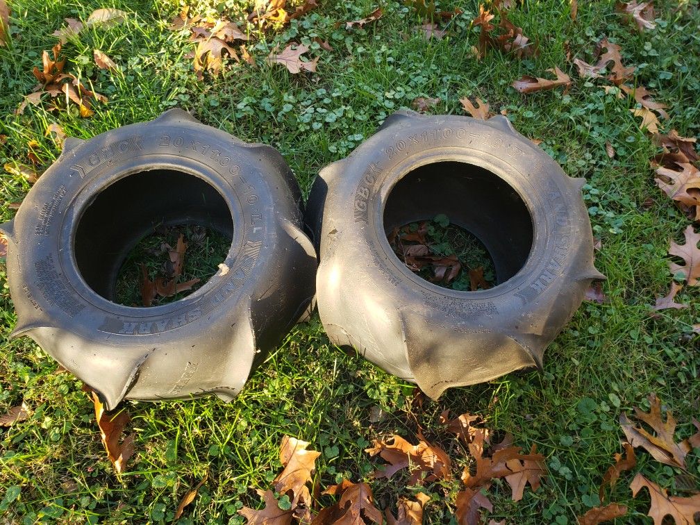 New sand shark rear tires 20x11x10
