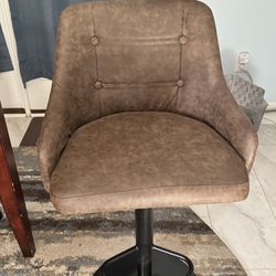 4 brown counter height adjustable bar stools