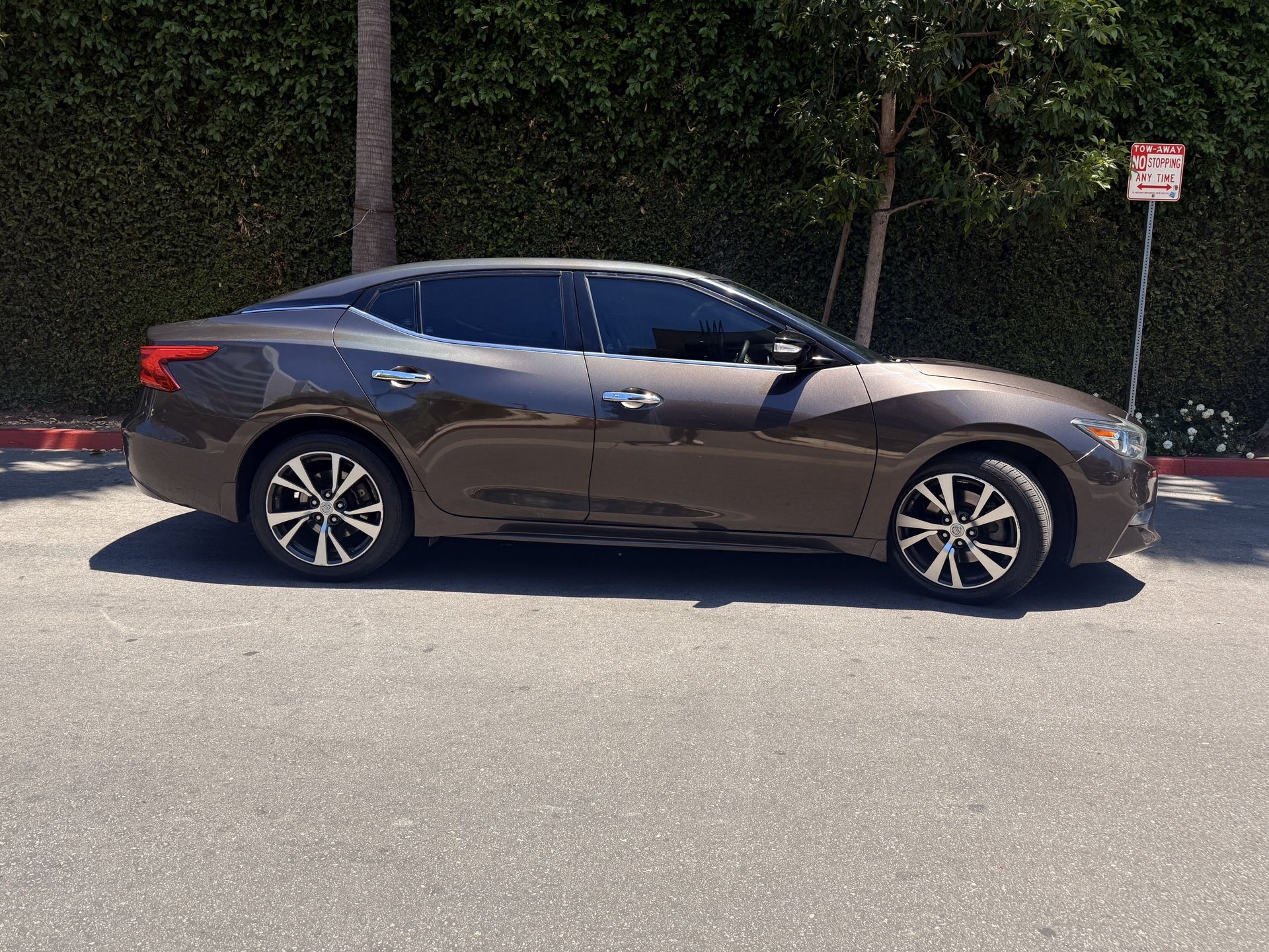 2016 Nissan Maxima