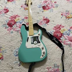 SEE DISCRIPTION  - Xbox 360 Fender Precision Bass Replica Rockband 2 Guitar Sea Foam Green