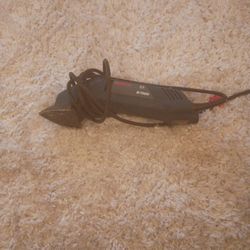 BOSCH B7000 CORNER SANDER