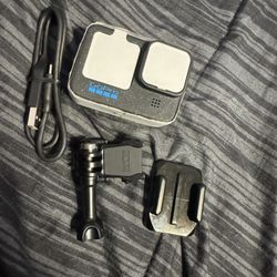 Go Pro 12Hero Black Newww