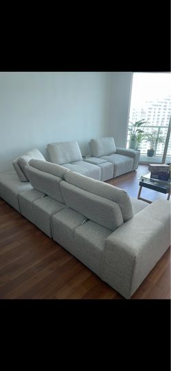 Modular sectional