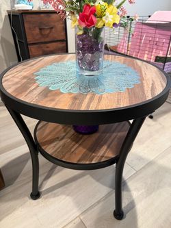 Round 2-Tier Rustic End Table – $25