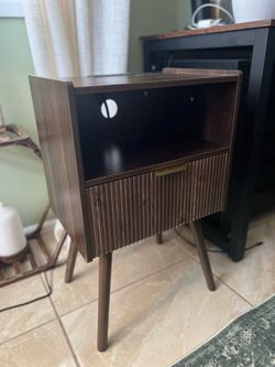 Nightstand,Modern Bedside Table with Storage Drawer and Open Wood Shelf, for Living Room, Bedroom and Small Spaces, Accent Night Stand with Solid Wood