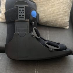 Orthopedic Boot