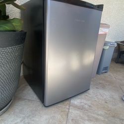 Mini Fridge $50.00