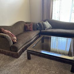 5 Piece Sofa Set By Dennie Excellent Condition 