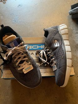 Skechers 12W NEW Memory Foam